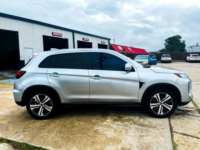 2020 Mitsubishi Outlander Sport SE 2.0