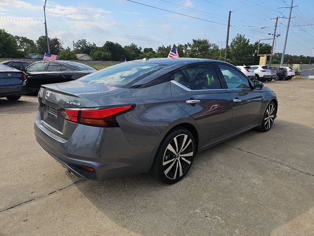 2020 Nissan Altima 2.5 Platinum