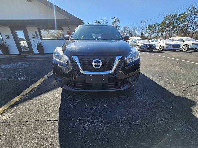 2020 Nissan Kicks S