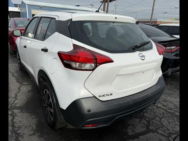 2020 Nissan Kicks S