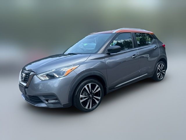 2020 Nissan Kicks SR