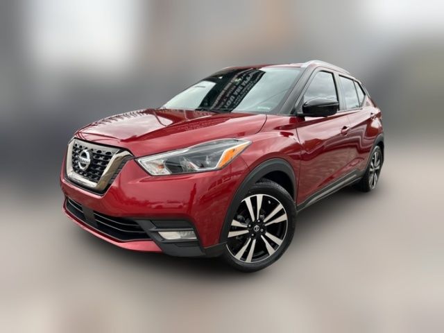 2020 Nissan Kicks SR