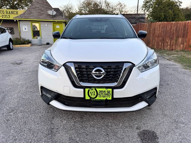 2020 Nissan Kicks SR