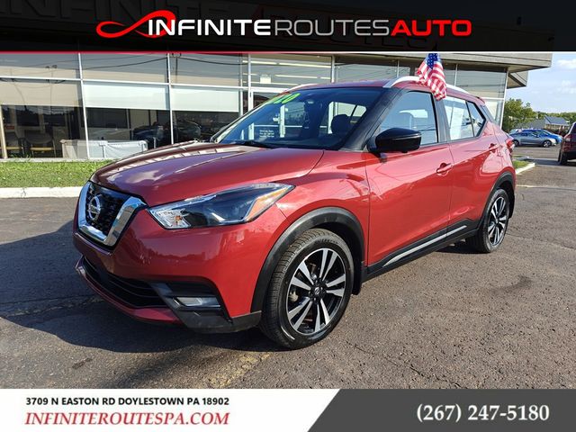 2020 Nissan Kicks SR