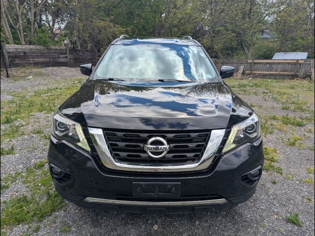 2020 Nissan Pathfinder SV