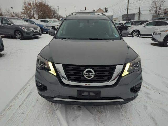 2020 Nissan Pathfinder SV