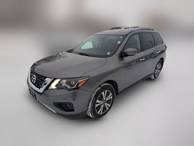 2020 Nissan Pathfinder SV