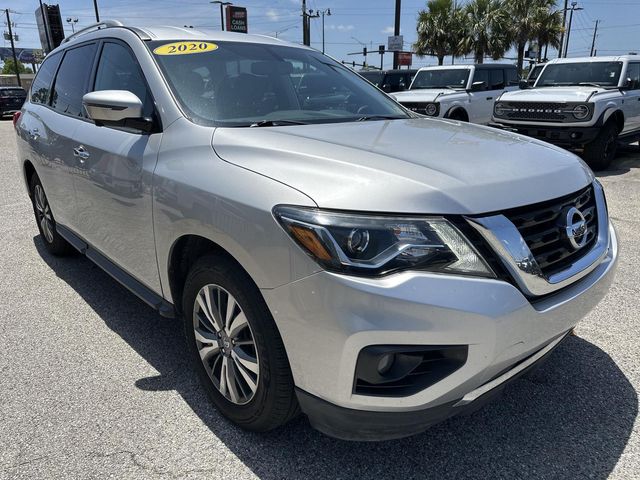 2020 Nissan Pathfinder SL