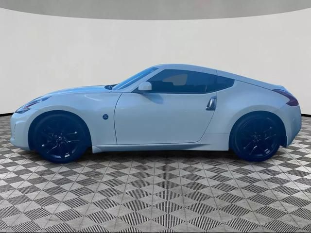 2020 Nissan 370Z Base