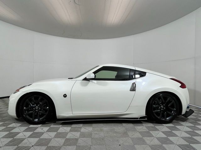 2020 Nissan 370Z Base
