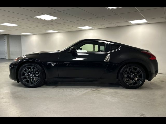 2020 Nissan 370Z Base