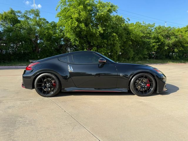2020 Nissan 370Z NISMO