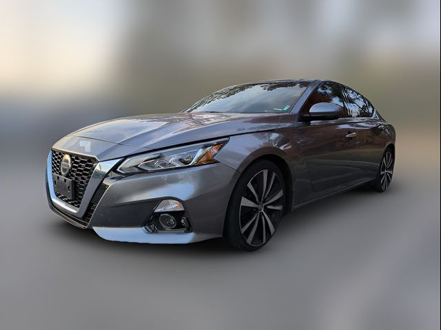 2020 Nissan Altima 2.0 Platinum