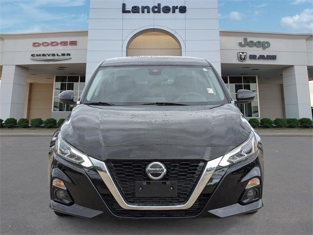 2020 Nissan Altima 2.0 Platinum