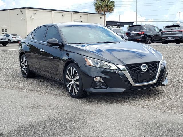 2020 Nissan Altima 2.0 Platinum