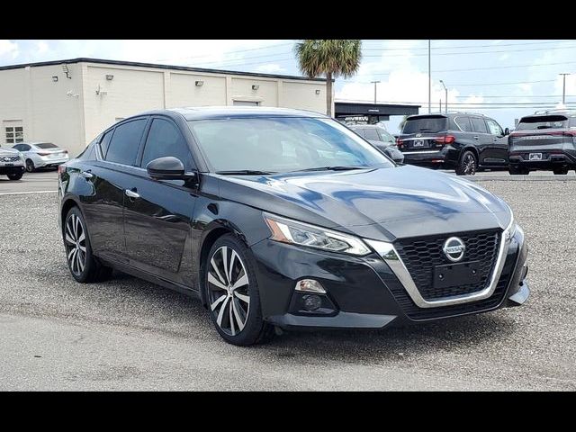 2020 Nissan Altima 2.0 Platinum