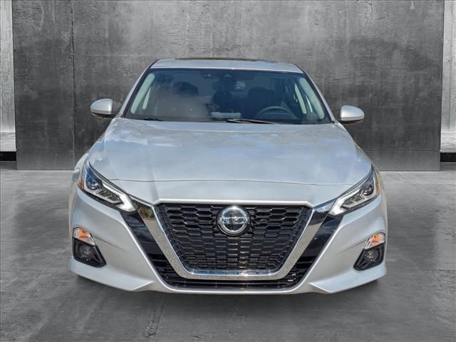 2020 Nissan Altima 2.0 Platinum