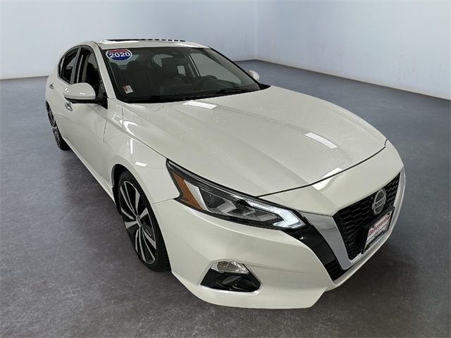 2020 Nissan Altima 2.0 Platinum