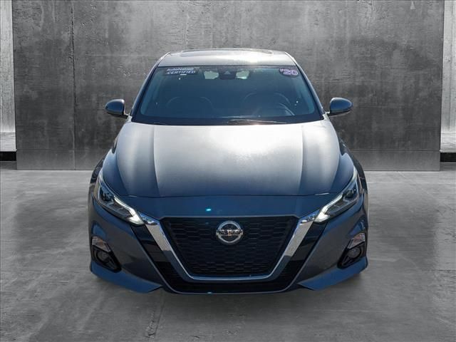 2020 Nissan Altima 2.0 Platinum