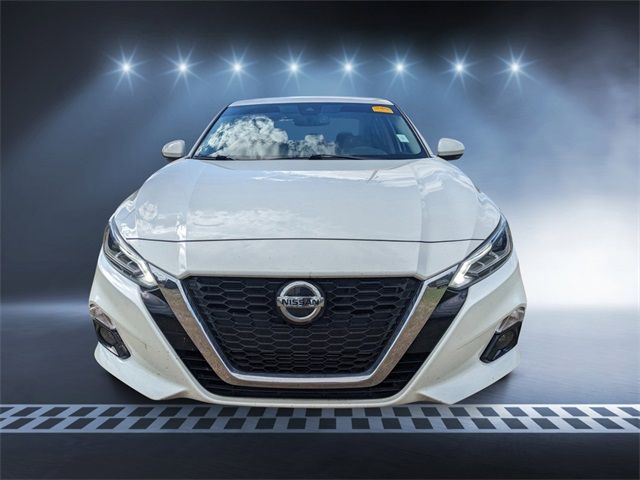 2020 Nissan Altima 2.0 Platinum