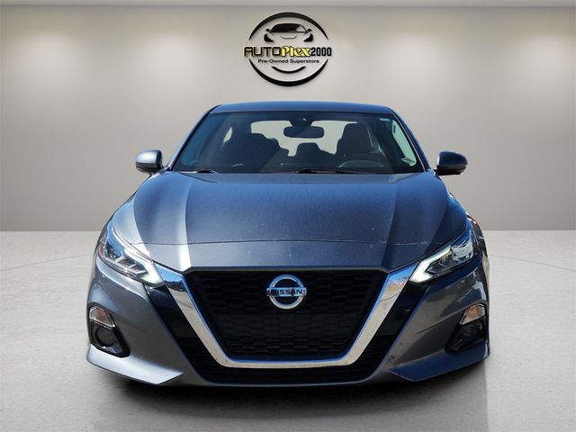 2020 Nissan Altima 2.0 Platinum