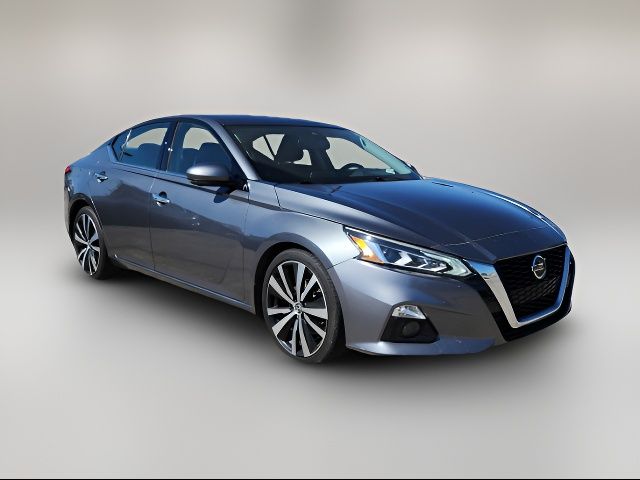 2020 Nissan Altima 2.0 Platinum