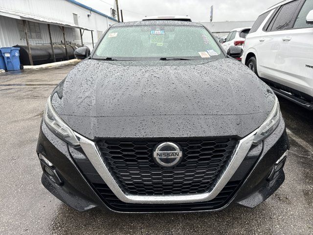 2020 Nissan Altima 2.0 Platinum