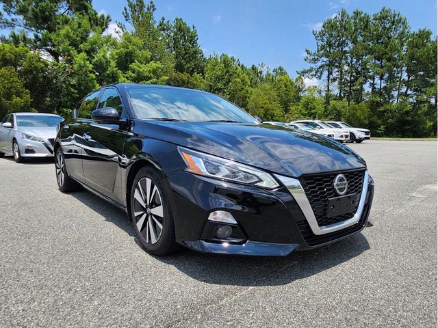 2020 Nissan Altima 2.0 Platinum