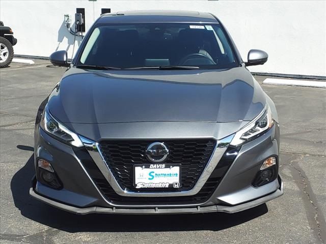 2020 Nissan Altima 2.0 Platinum