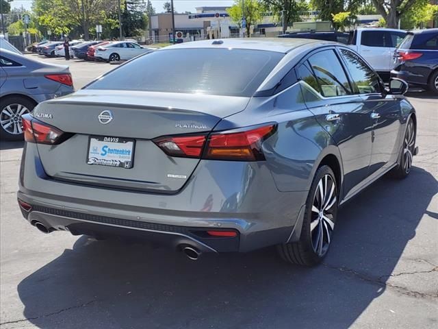 2020 Nissan Altima 2.0 Platinum