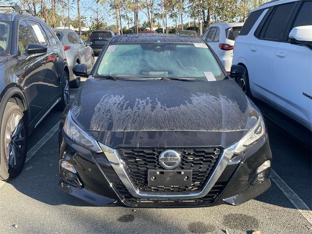 2020 Nissan Altima 2.0 Platinum