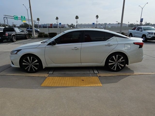 2020 Nissan Altima 2.0 SR