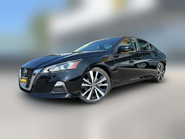 2020 Nissan Altima 2.0 SR