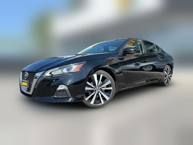 2020 Nissan Altima 2.0 SR