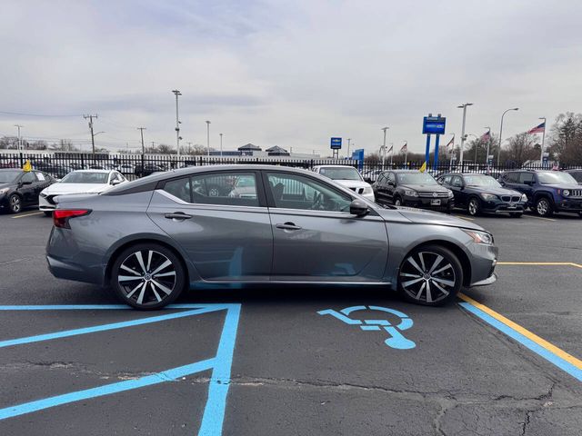2020 Nissan Altima 2.0 SR
