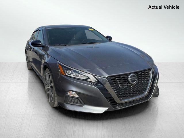 2020 Nissan Altima 2.0 SR