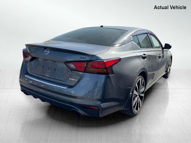 2020 Nissan Altima 2.0 SR