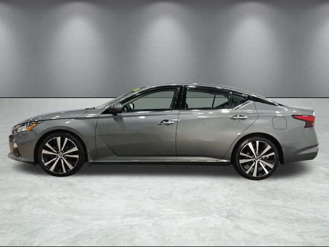 2020 Nissan Altima 2.5 Platinum