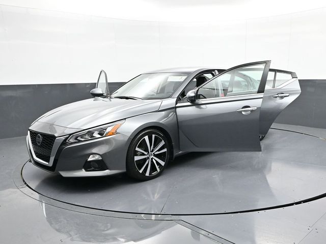 2020 Nissan Altima 2.5 Platinum