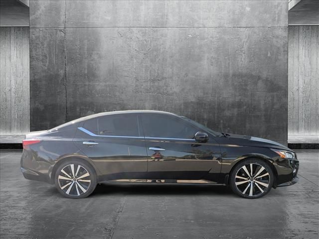 2020 Nissan Altima 2.5 Platinum