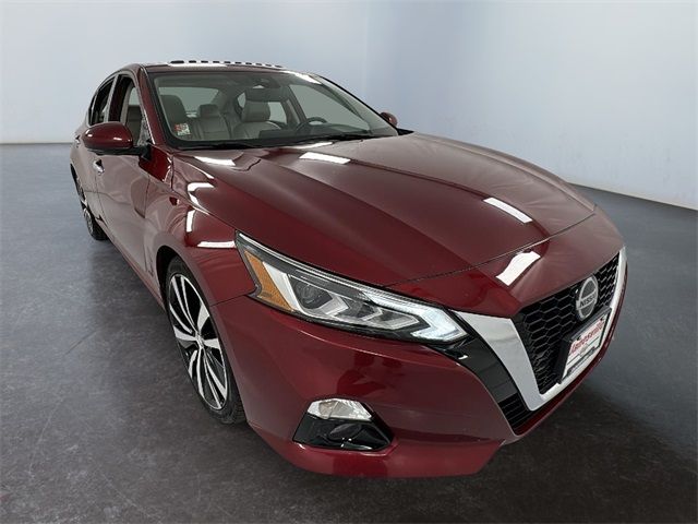 2020 Nissan Altima 2.5 Platinum