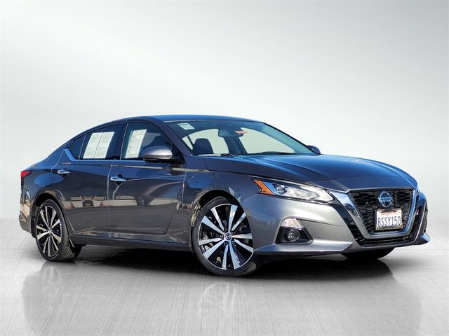 2020 Nissan Altima 2.5 Platinum