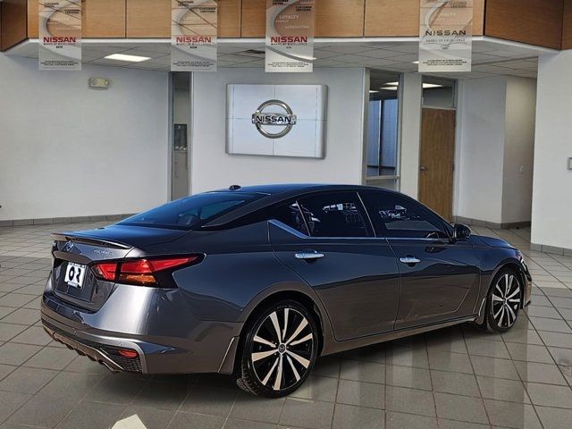 2020 Nissan Altima 2.5 Platinum