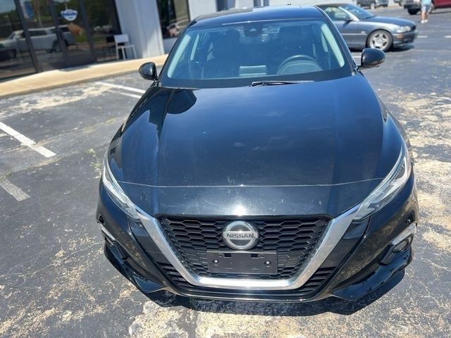 2020 Nissan Altima 2.5 Platinum