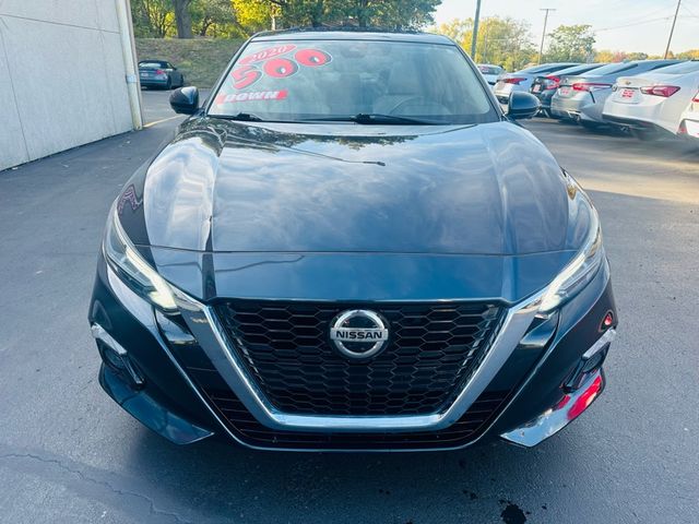 2020 Nissan Altima 2.5 Platinum