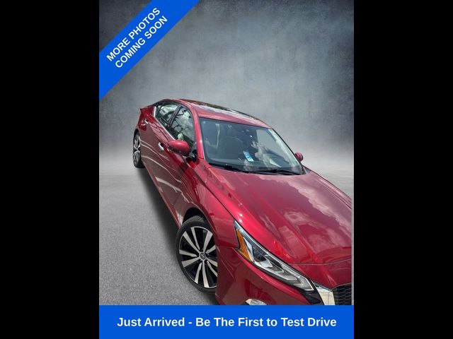 2020 Nissan Altima 2.5 Platinum