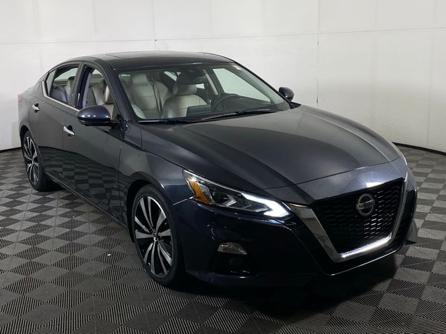 2020 Nissan Altima 2.5 Platinum