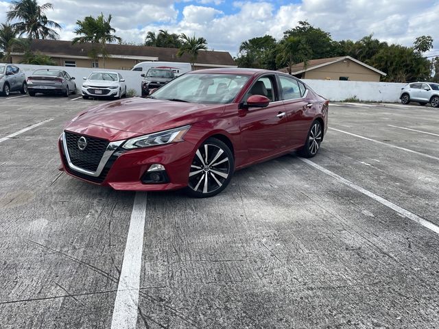 2020 Nissan Altima 2.5 Platinum