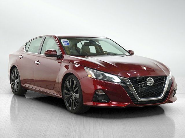 2020 Nissan Altima 2.5 Platinum