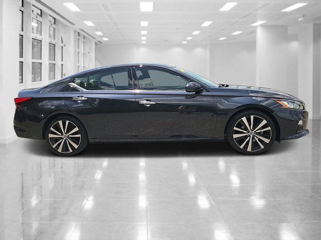 2020 Nissan Altima 2.5 Platinum